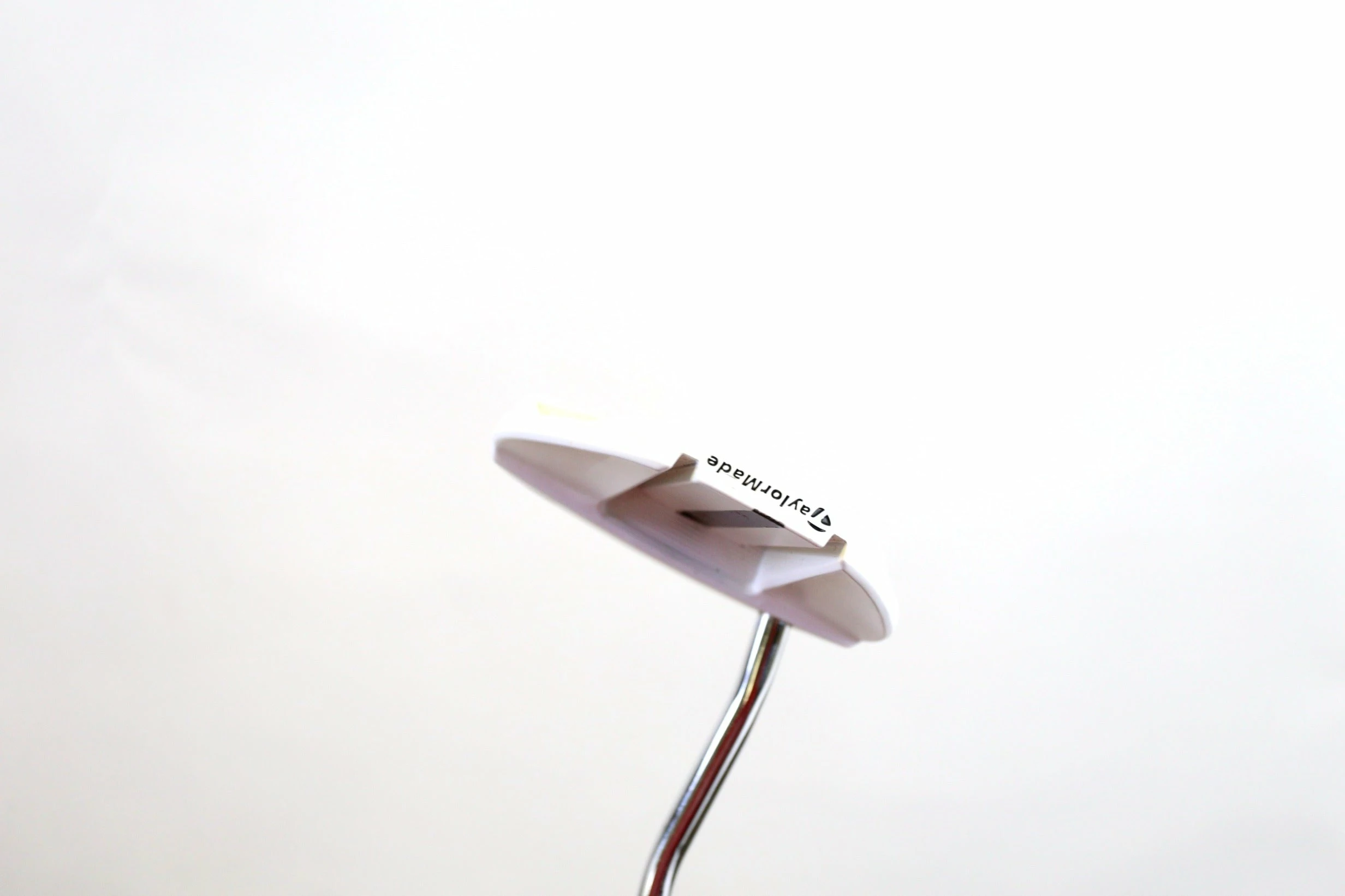 TaylorMade Ghost Manta Putter RH 38.5 In TaylorMade Steel Shaft 4 TaylorMade Ghost Manta Putter RH 38.5 In TaylorMade Steel Shaft - Image 2