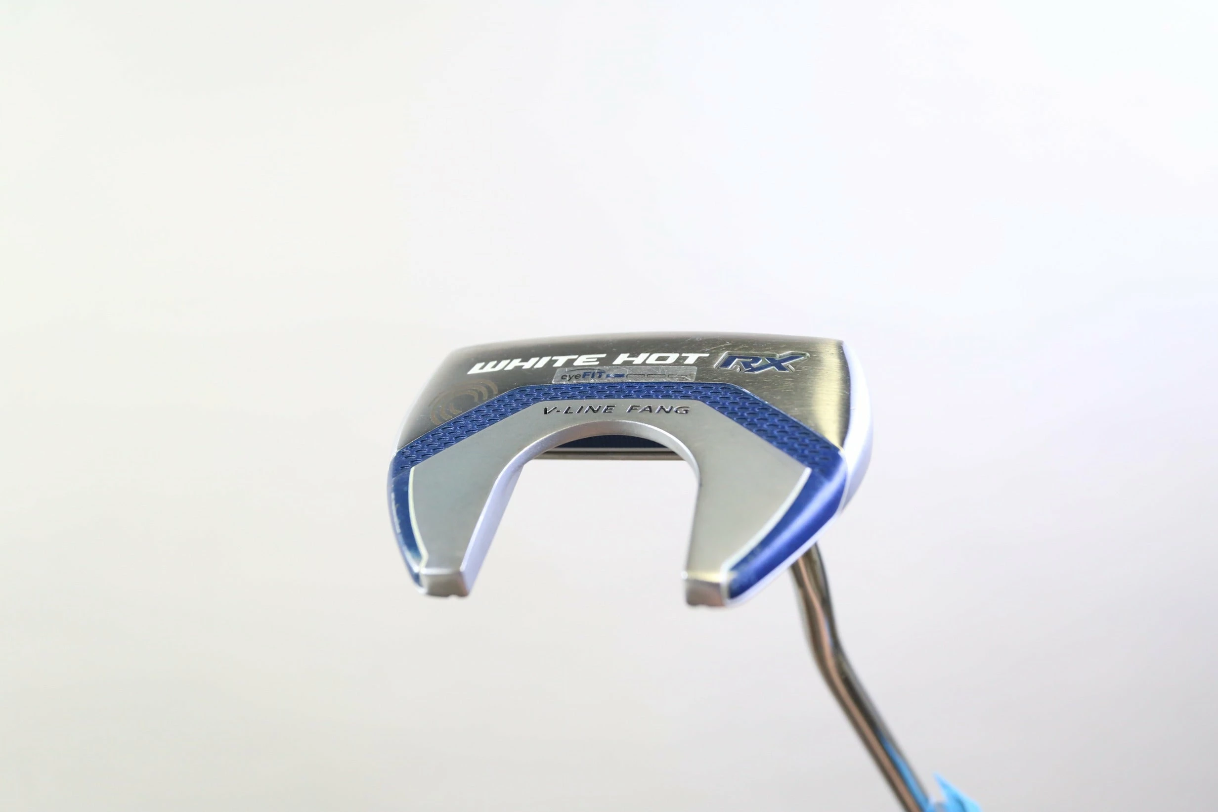 Odyssey White Hot RX V-Line Fang Putter RH 35.5 In Steel Shaft Tour 3.0 Grip 3 Odyssey White Hot RX V-Line Fang Putter RH 35.5 In Steel Shaft Tour 3.0 Grip