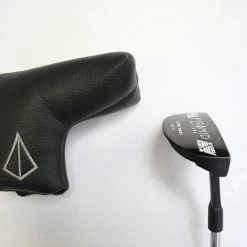Pyramid Putters AZ-11 Putter RH 33 In Steel Shaft