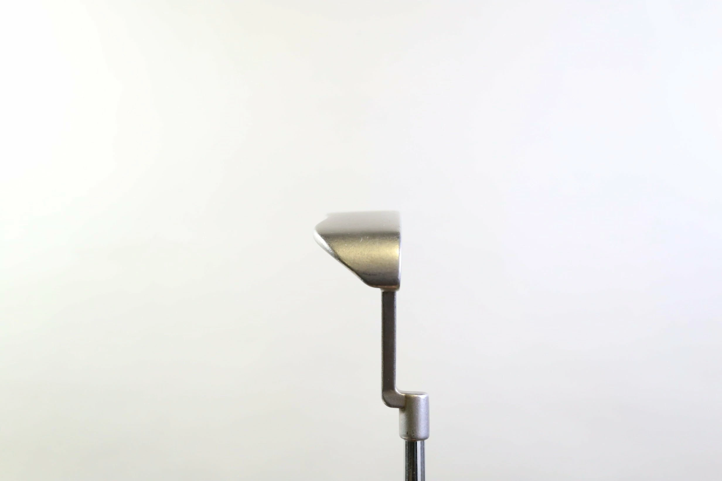 Ping G2 B60 Putter RH 34 In Steel Shaft Winn AVS Grip Mid-mallet 4 Ping G2 B60 Putter RH 34 In Steel Shaft Winn AVS Grip Mid-mallet - Image 2