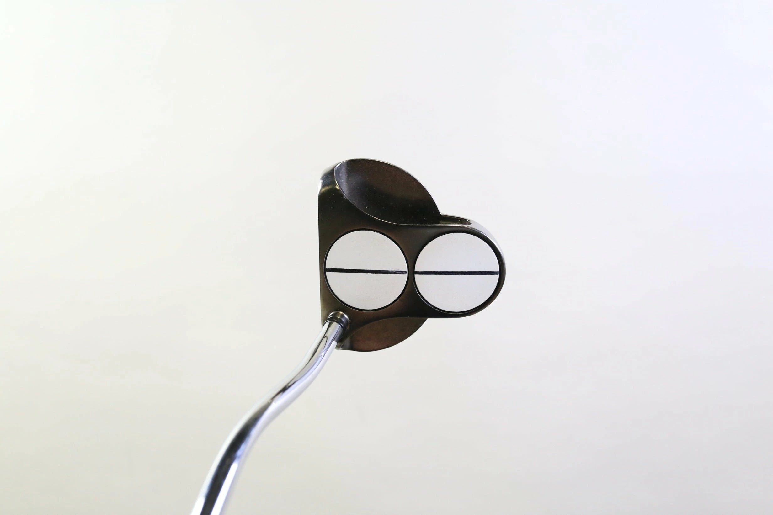 Odyssey White Ice 2-Ball Mid Putter RH 37.75 In Steel Shaft Traxion Grip 8 Odyssey White Ice 2-Ball Mid Putter RH 37.75 In Steel Shaft Traxion Grip - Image 6