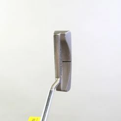 Odyssey White Hot #2 Putter RH 32.75 In Steel Shaft Odyssey Grip Blade -Golf Clubs Store 76474325 22c2 50b2 a00d 2a8a359fa2ed