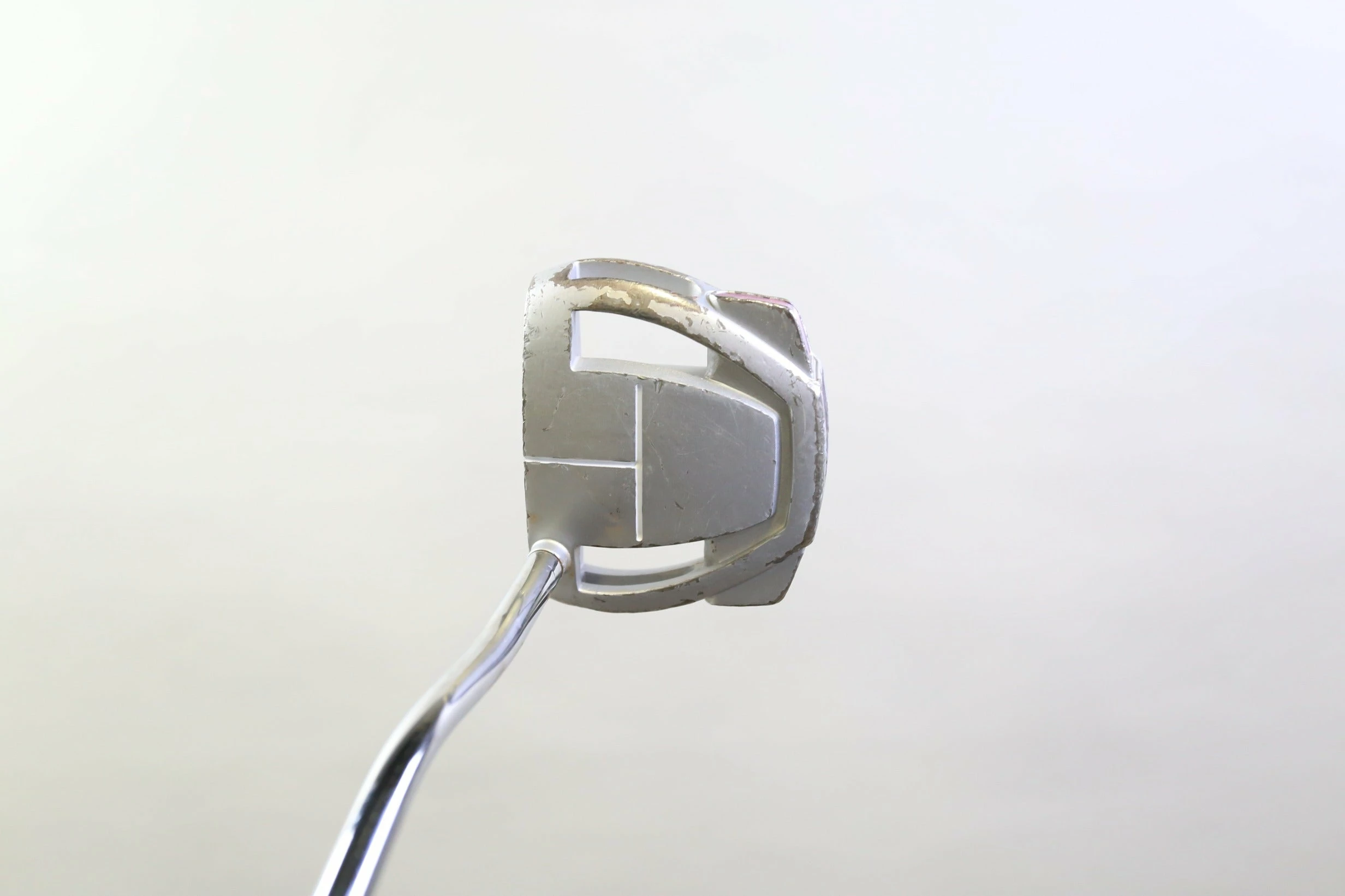 TaylorMade Spider Mini Diamond Silver Putter RH 33 In TaylorMade Steel Shaft 8 TaylorMade Spider Mini Diamond Silver Putter RH 33 In TaylorMade Steel Shaft - Image 6