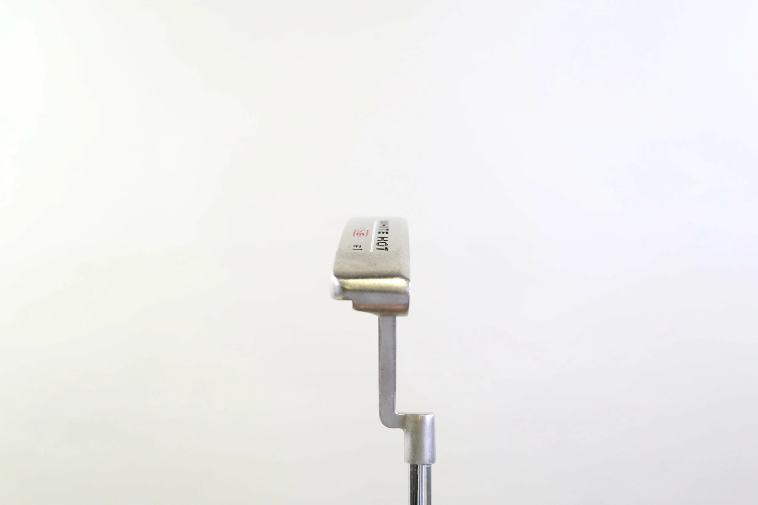 Odyssey White Hot XG #1 Putter RH 33.25 In Odyssey Steel Shaft New Grip 4 Odyssey White Hot XG #1 Putter RH 33.25 In Odyssey Steel Shaft New Grip - Image 2