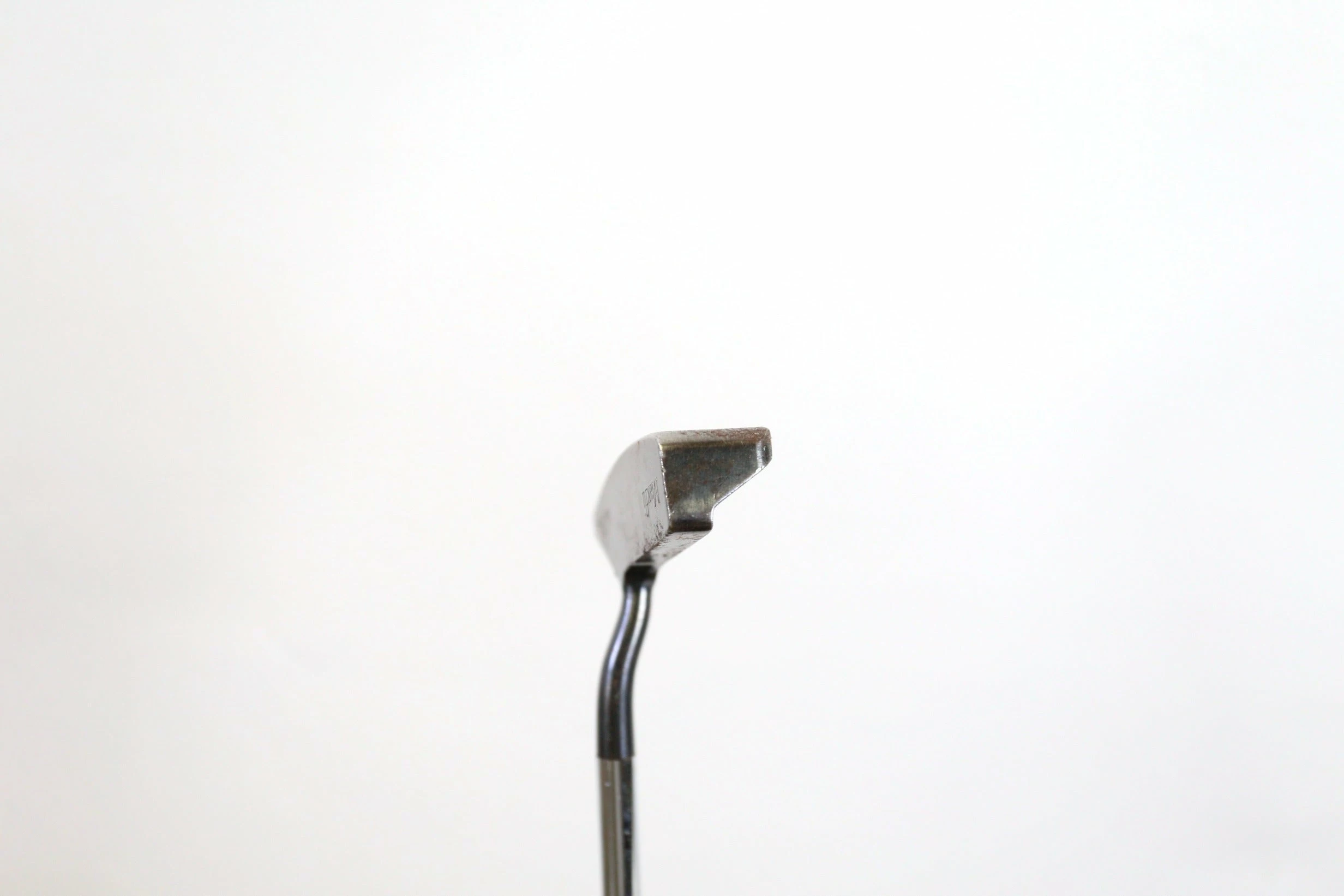 MaxFli Tad Moore TM-8 Putter RH 35 In Steel Shaft Golf Pride Pistol Grip 7 MaxFli Tad Moore TM-8 Putter RH 35 In Steel Shaft Golf Pride Pistol Grip - Image 5