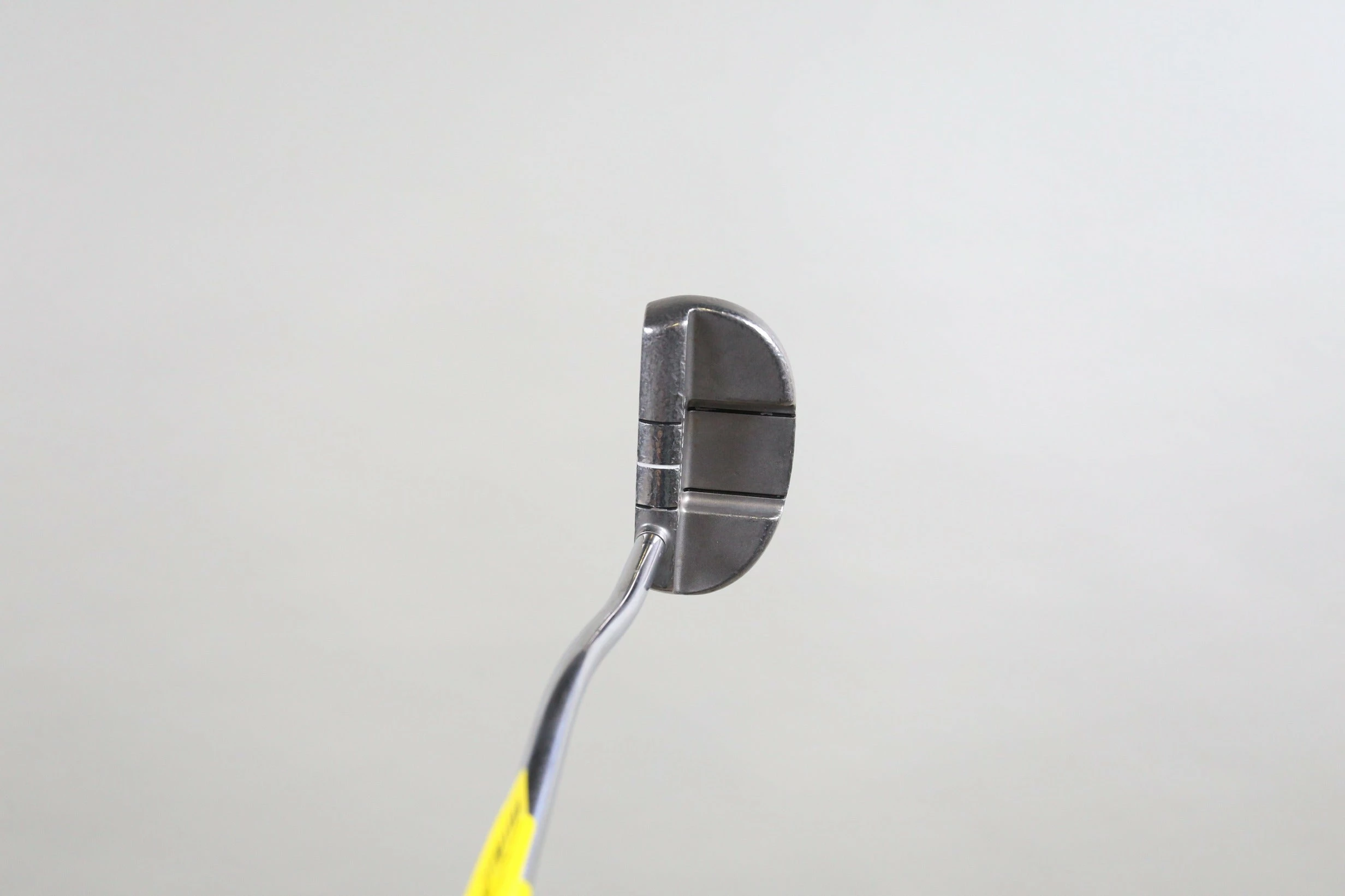 Odyssey WHITE STEEL 5 Putter RH 32.75 In Steel Shaft Oncourse Grip Mid-mallet 8 Odyssey WHITE STEEL 5 Putter RH 32.75 In Steel Shaft Oncourse Grip Mid-mallet - Image 6