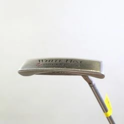 Odyssey White Hot #2 Putter RH 32.75 In Steel Shaft Odyssey Grip Blade