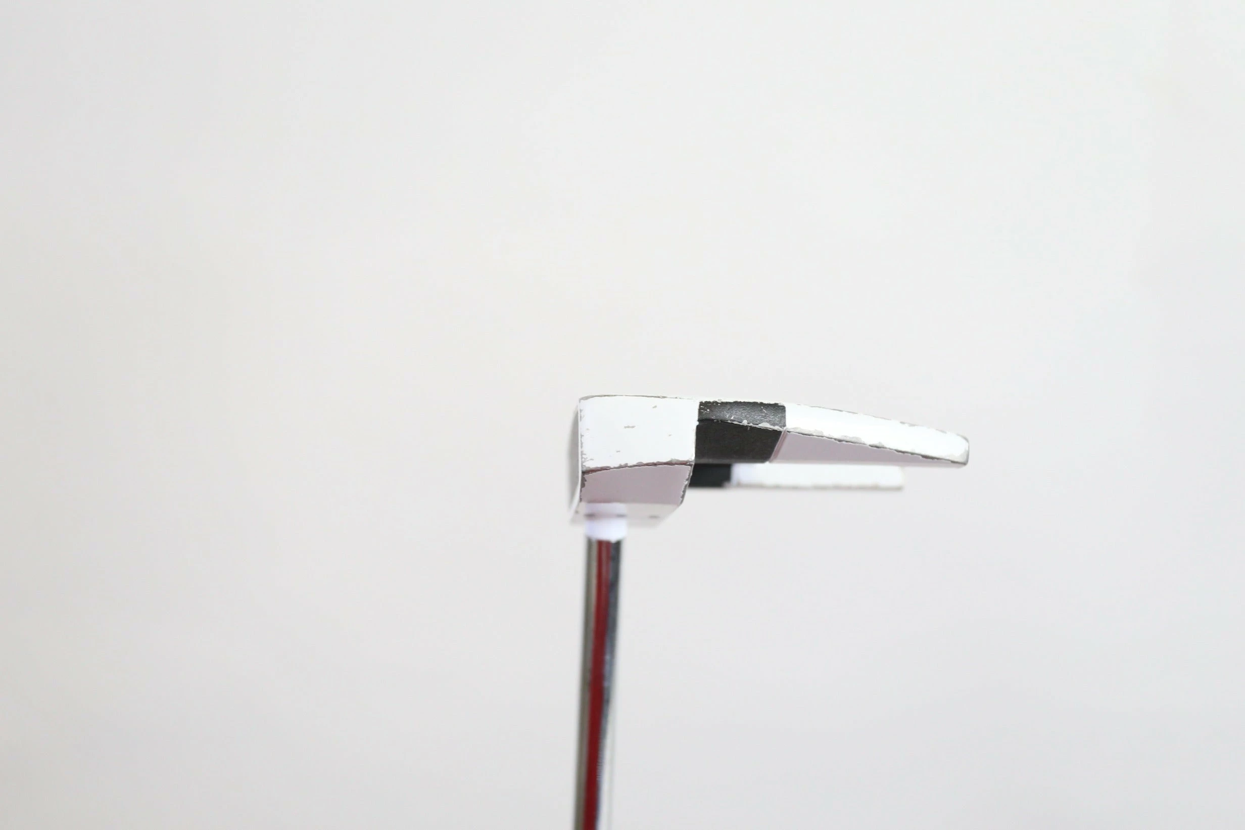 Odyssey Versa #7CS White Putter RH 35 In TaylorMade Steel Shaft 7 Odyssey Versa #7CS White Putter RH 35 In TaylorMade Steel Shaft - Image 5