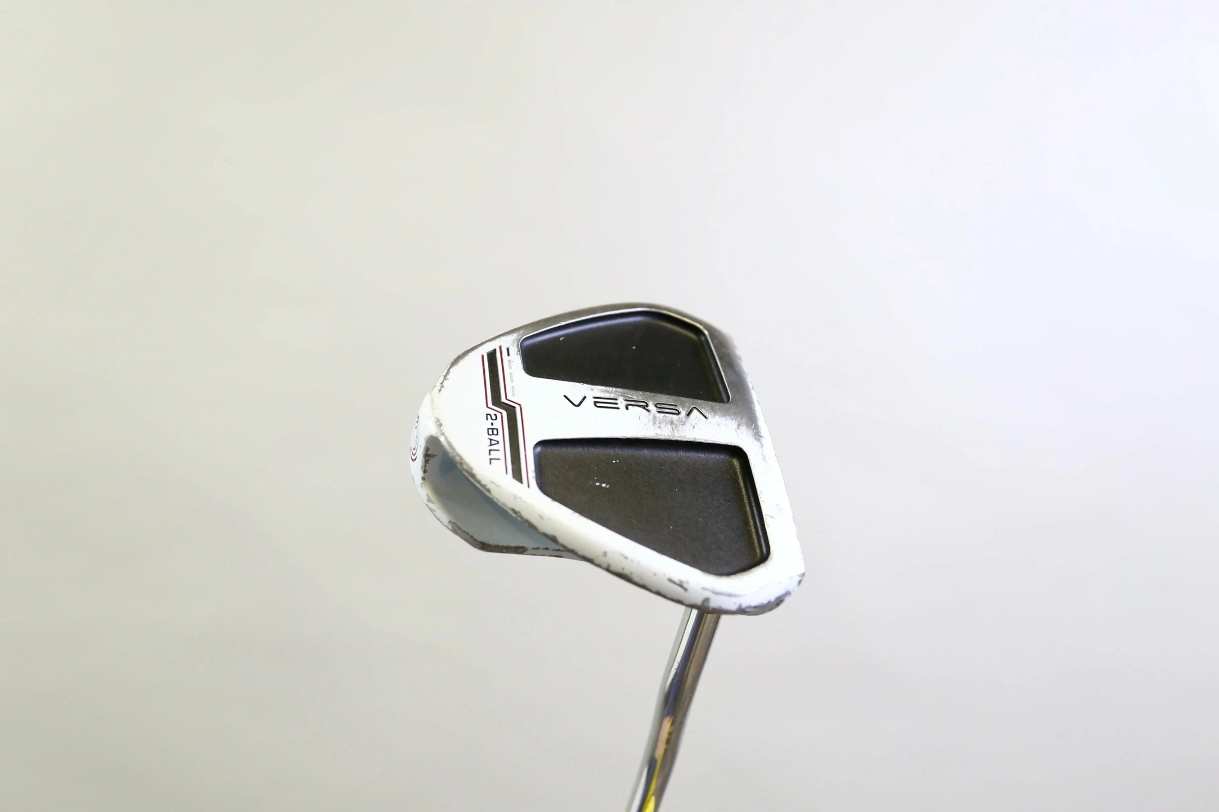 Odyssey Versa 2-Ball White Putter RH 31.5 In Steel Shaft Tour 3.0 Grip Mallet 3 Odyssey Versa 2-Ball White Putter RH 31.5 In Steel Shaft Tour 3.0 Grip Mallet