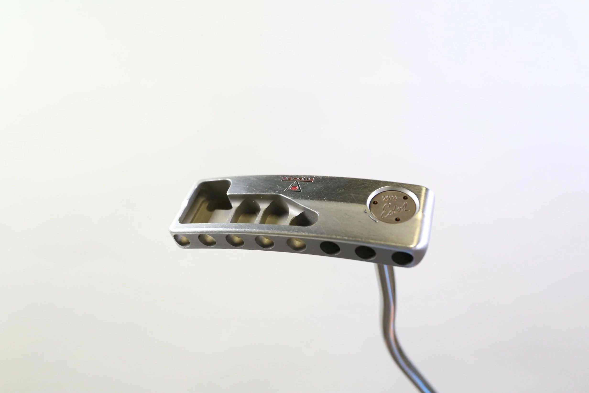 Edel E-3 Torque Balanced Platinum Belly Putter RH 41.5 In Steel Shaft Winn Grip 4 Edel E-3 Torque Balanced Platinum Belly Putter RH 41.5 In Steel Shaft Winn Grip - Image 2