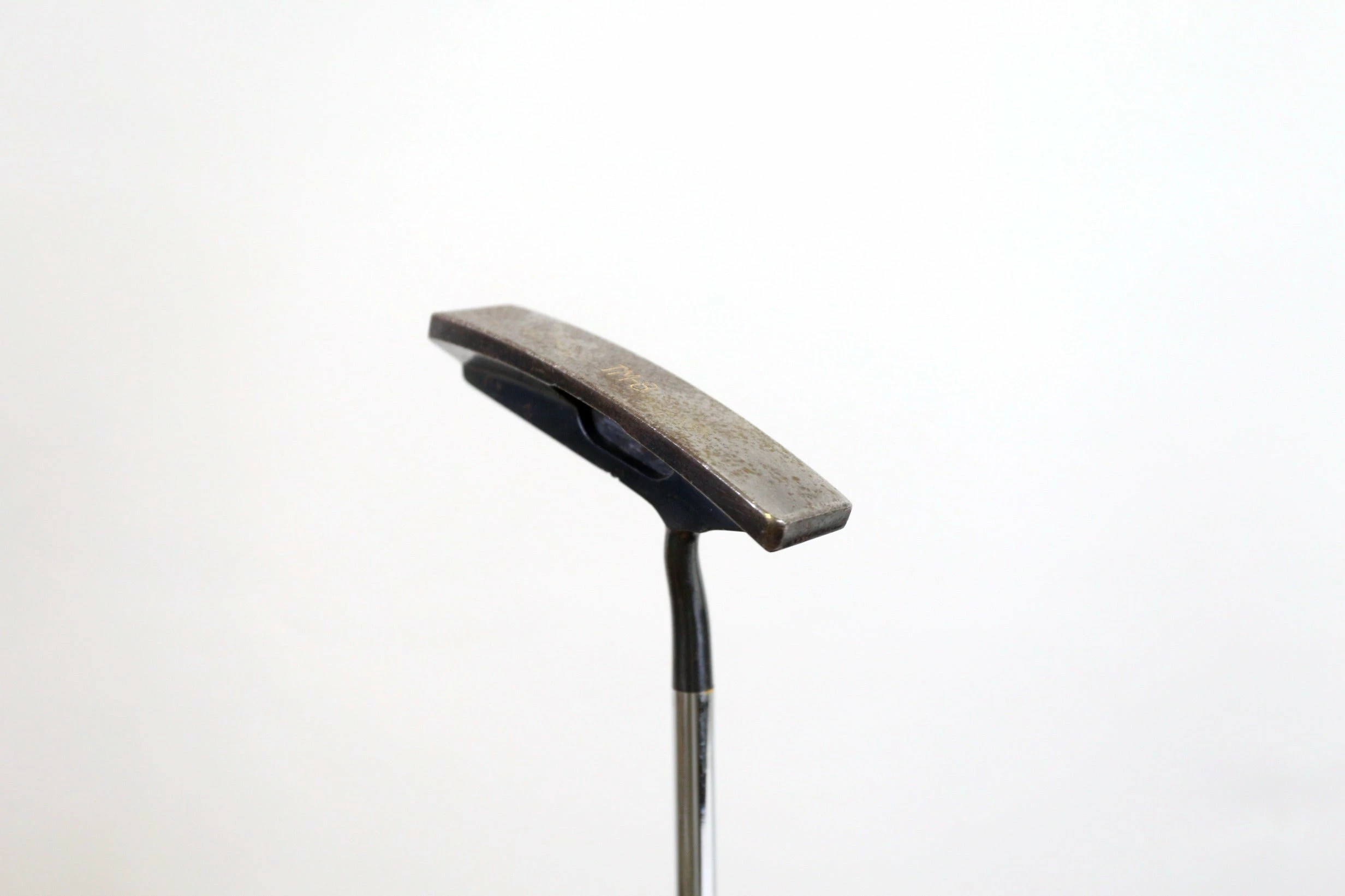 MaxFli Tad Moore TM-8 Putter RH 35 In Steel Shaft Golf Pride Pistol Grip 4 MaxFli Tad Moore TM-8 Putter RH 35 In Steel Shaft Golf Pride Pistol Grip - Image 2